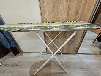 Kompaktná žehliaca doska - 5