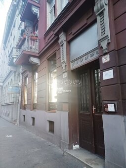 WFG | NA PREDAJ 2-izbový byt Námestie 1. mája - Staré mest - 5