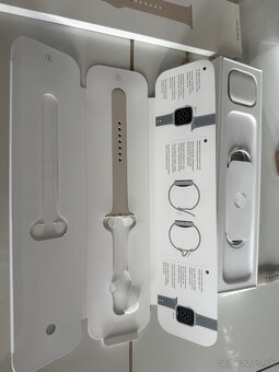 Apple Watch series 8 - Starlight (45 mm) - 5
