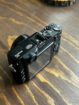 Fujifilm X10 - 5