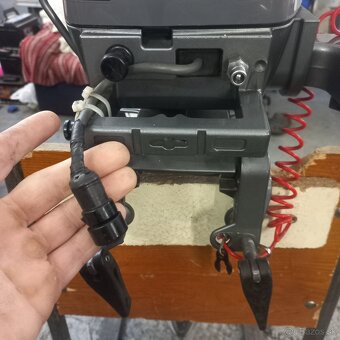 Lodny benzinovy motor 2Takt suzuki DT4,kratka noha - 5
