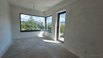 Keď potrebujete viac: 4-izbový byt 122 m², 2 kúpeľne, t - 5