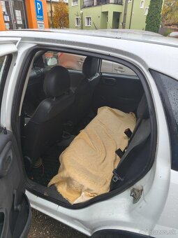 Predám Opel Corsa r.v. 2003 - 5