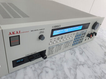 Sampler Akai S950 v perfektnom stave. - 5