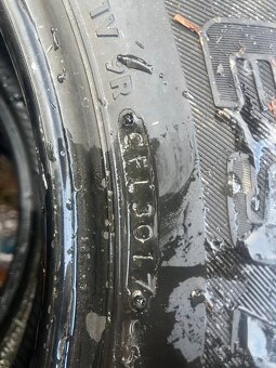 Bridgestone Dueler H/T 245/65R17 - 5