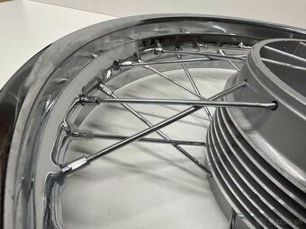 Predám nové koleso 16" komplet ráfik výplet stred JAWA - 5