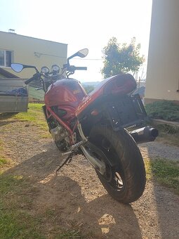 Suzuki Bandit 250 - 5
