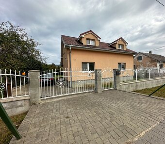 Rodinný dom na pozemku 739 m2 Lubeník okres Revúca - 5