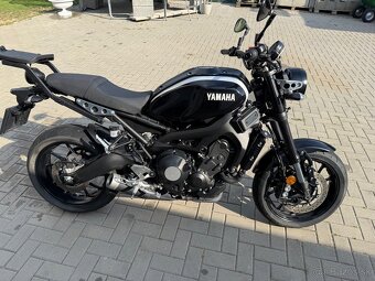 Yamaha XSR 900 - 5