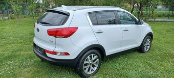Kia sportage 1,7Crdi par.kamera.navi,vyh.sedacky - 5