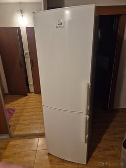 Chladnička s mrazničkou - 5