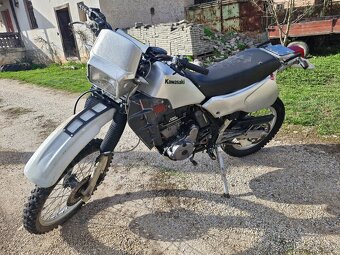 Kawasaki klr 600 - 5
