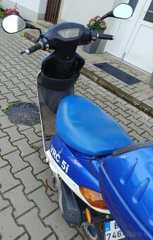 skuter Xinling Tajfun VRC 5i,
50ccm 4takt , s SPZ, - 5