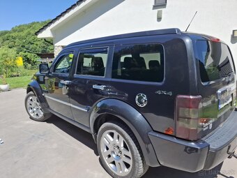 Dodge Nitro R/T 2.8.CRD - 5