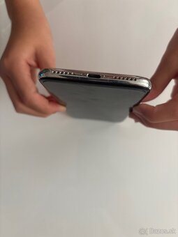 iPhone X strieborný - 5