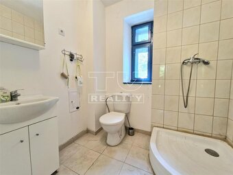 Nová cenaNa predaj útulná 2-izbová chalupa s veľkým... - 5