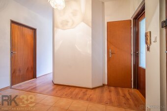 Priestranný 3-izbový byt v Poprade na predaj - 5