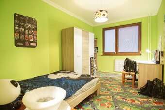 Veľký 3-izbový byt s loggiou vo vyhľadávanej lokalite, Hurba - 5