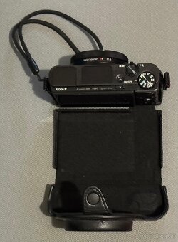 Kompaktný fotoaparát Sony Cyber-shot DSC-RX100 IV - 5