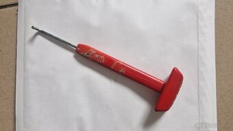 ORIGINÁLNA KĽUČKA PREDNÉHO SEDADLA Sabelt 500 ABARTH - 5