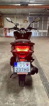 Honda PCX - 5
