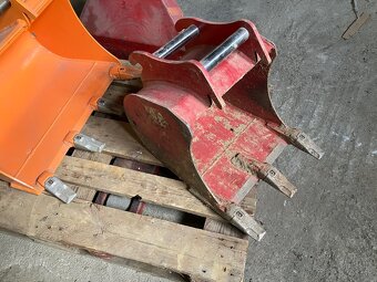 Lopaty Takeuchi TB216 - 5