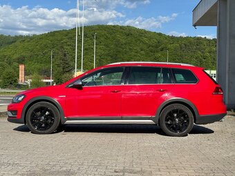 VW Golf Alltrack 2.0 TDI 4x4 - 5