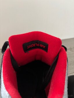 NIKE AIR FLGHT - 5