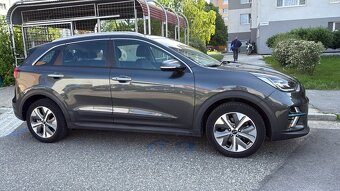 Na predaj: Kia e-Niro 2022 – Spoľahlivý elektromobil - 5