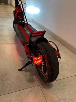 Na predaj elektrická kolobežka Kukirin M4 - 5