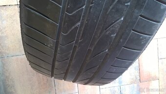 2 ks LETNÉ 235/55 R19 101V BRIDGESTONE 5-6 mm LEN 19,99€/kus - 5