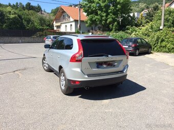 Volvo XC60 4x4 D3 automat RV 2011 - - 5