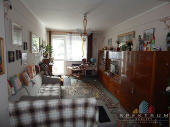 SPEKTRUM REALITY- Na Predaj 3-izbový byt, 63 m2 s balkónom, - 5