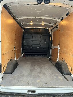 FORD TRANSIT DIESEL 4X4 POHON 2018 ROK - 5