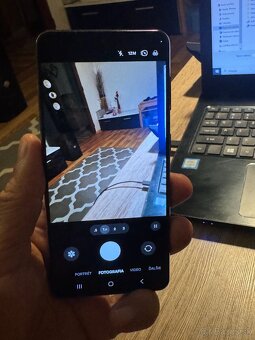 Samsung S21 5G Android 15 128/8 gb Gray - 5