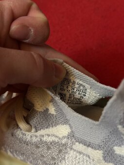 Adidas YEEZY Boost 380 'Alien' [size 39] - 5