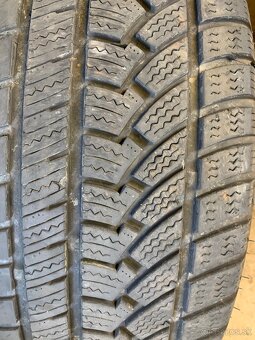 Zimné pneu 255/50 r20 - 5