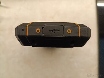 Evolveo StrongPhone Z5 - 5