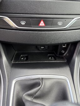 Peugeot 308 1.2 96kw 2014 - 5