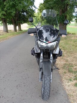 Aprilia Caponord 1000 - 5
