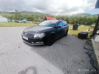 Volkswagen Passat b7 2.0tdi 103kw - 5