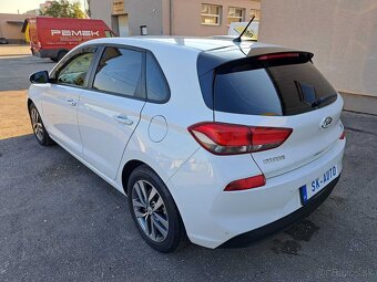 Hyundai i30 1.4i Comfort - 5