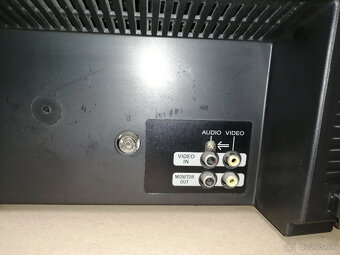 Retro TV Sony Trinitron - 5