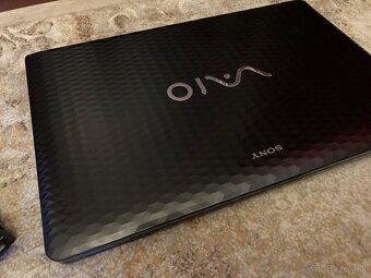 Sony Vaio i3 8GB 640GB - 5