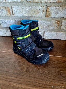 Zimná obuv Superfit veľkosť 33 TOP STAV - 5