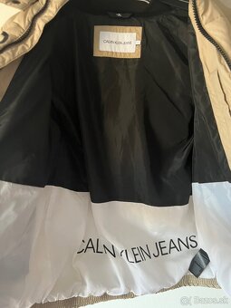 Štýlová pánska zimná bunda Calvin Klein - veľkosť L - 5