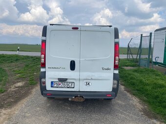 Renault Trafic 2.0dci - 5