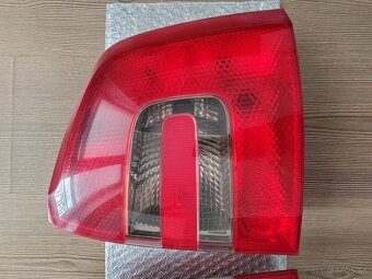 Škoda Octavia 2 combi zadné svetlá - 5