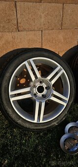 Originál Audi Elektróny R17 - 5