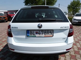 Škoda Octavia Combi 2.0 TDI Elegance/Style 4x4 - 5